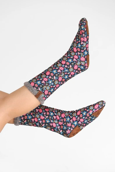 Kadın Renkli Desenli Kışlık Çorap Kaydırmaz Patik Crp-047 Flower Gri Wellsoft 43-44 ürün görseli 1