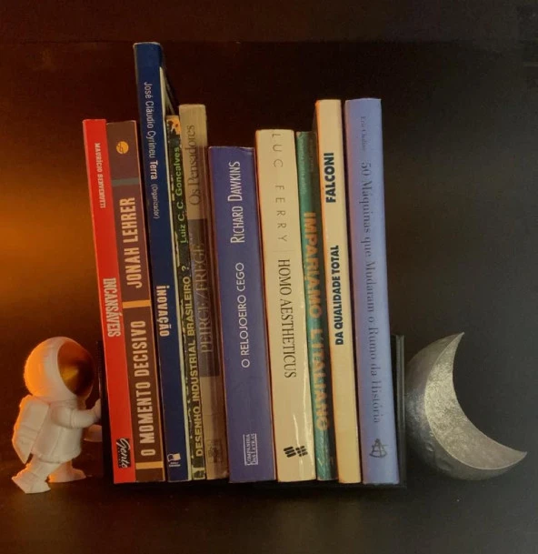Astronot Kitap Desteği - Kitap Tutucu - Ev Ve Ofis Dekoratif Aksesuar ürün görseli 1