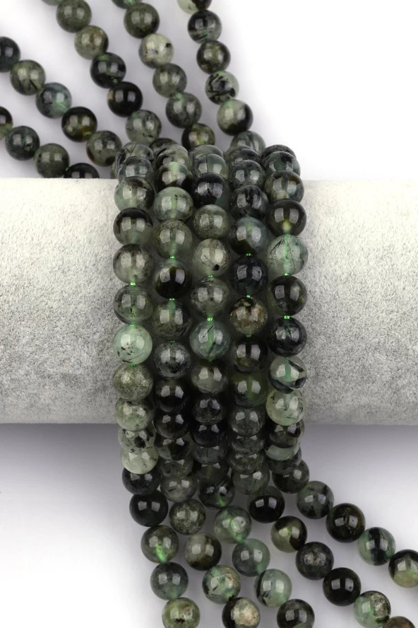 Prehnite Doğal Taş Dizi 8 mm Küre Kesim ürün görseli 1