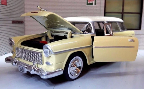 MotorMax 1955 Chevrolet Bel Air Nomad 1/24 Krem Model Araba ürün görseli 1