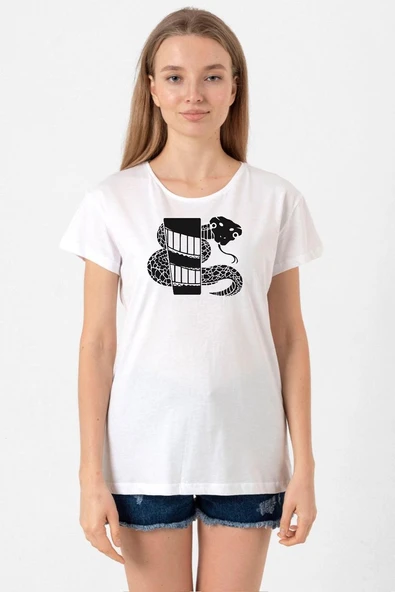 Monogatari Anime Nadeko Snake Symbol Beyaz Kadın Bisikletyaka Tshirt ürün görseli 1