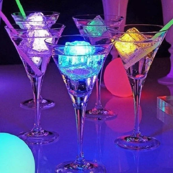 12 ADET LED IŞIKLI BUZ KÜPÜ LED LİGHT ICE CUBE YILBAŞI IŞIKLARI RENKLİ KOKTEYL IŞIĞI ürün görseli 1