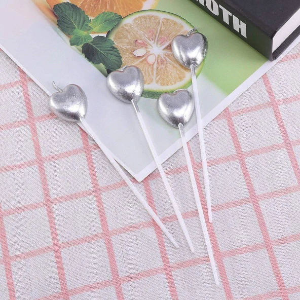 4 ADET GÜMÜŞ KALPLİ PASTA MUMU KALPLİ DOĞUM GÜNÜ PASTA MUMU GÜMÜŞ PASTA MUMU KALPLİ MUM  SİLVER CANDLE ürün görseli 1