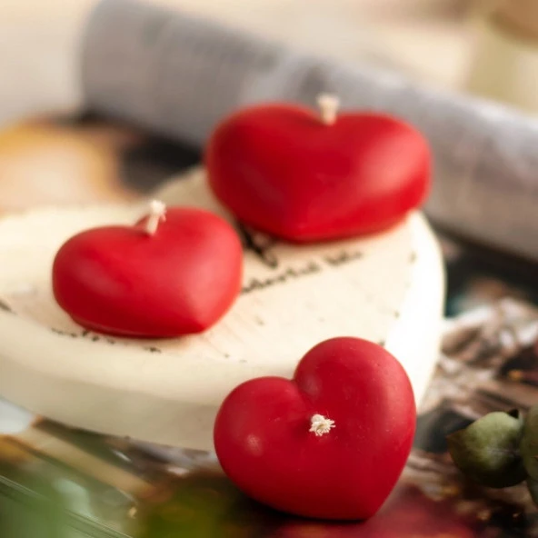 VIP DEKOR DÜĞÜN MUMLARI HEART RED FLOATİNG WATER CANDLE 24 ADET KIRMIZI SU MUMU SUDA YÜZEN MUM ürün görseli 1