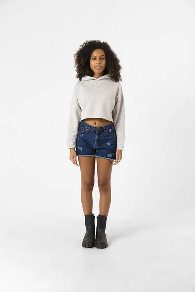 Basic Gri Kapüşonlu Crop Sweatshirt - Resim 2