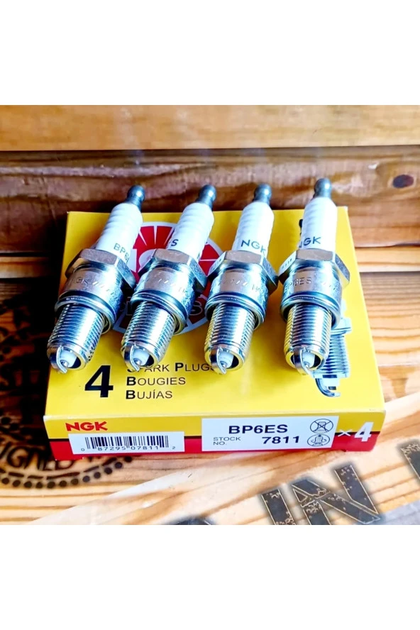 NGK  Atesleme Bujısı Alfa Romeo 33 1.3-1.5 75-145-m131-golf Jetta Passat Polo 80-90 Bp6es 7811 ürün görseli 1