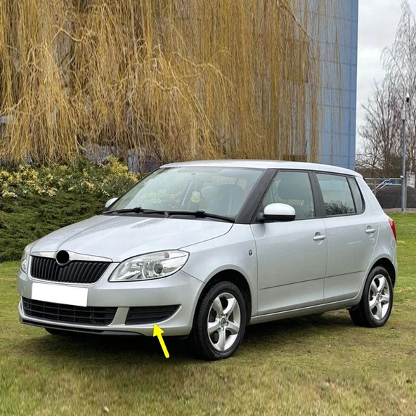 Skoda Fabia 2 2011-2014 Ön Tampon Sol Sis kapağı Sissiz 5J0807367A ürün görseli 1