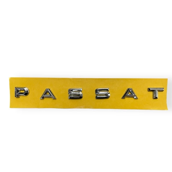 VW Passat B8 2015-2019 Arka Bagaj Kapağı Orta Passat Yazısı 3G0853687C ürün görseli 1