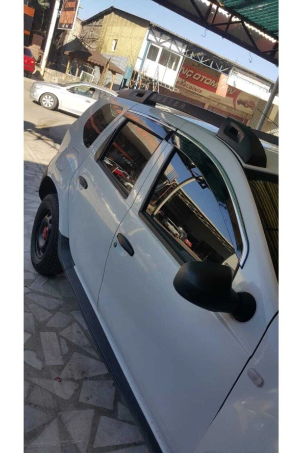 Dacia Duster 2015 2016 2017 Model Nıken Kromlu Cam Rüzgarlığı ürün görseli 1