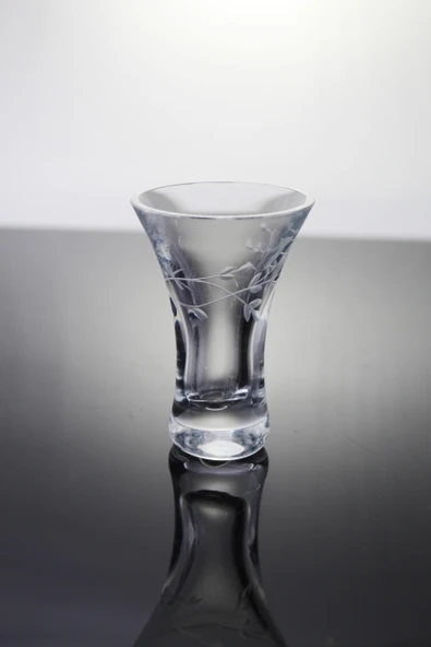Paşabahçe El İmalatı Kristal Çiçek Dekorlu Mini Vazo 1 Adet 653606 17777 (LÜTFEN BOYUTLARI KONTROL EDİNİZ) ürün görseli 1
