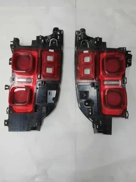AUTOGP Lr defender ledli stop lambası kırmızı 2020+ ürün görseli 1