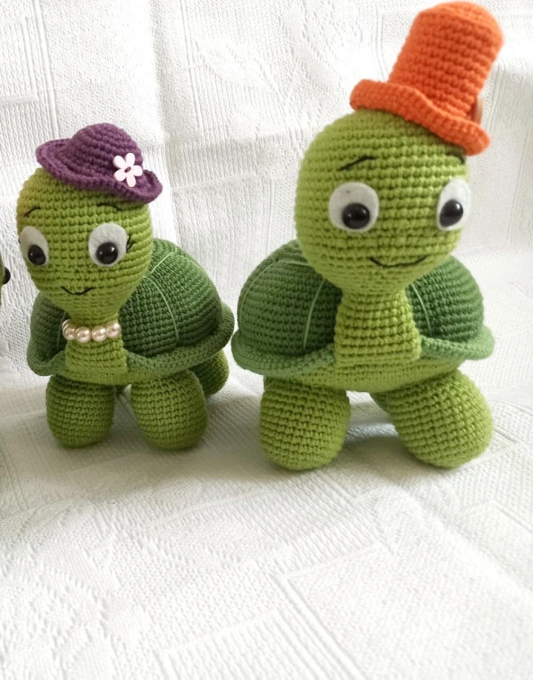 Bay ve Bayan Şapkalı Şirin Tospikler Amigurumi Organik Oyuncak ürün görseli 1