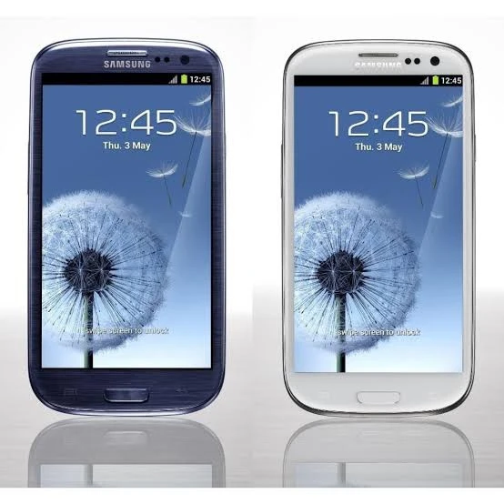 samsung s3 9300 cep telefonu ürün görseli 1