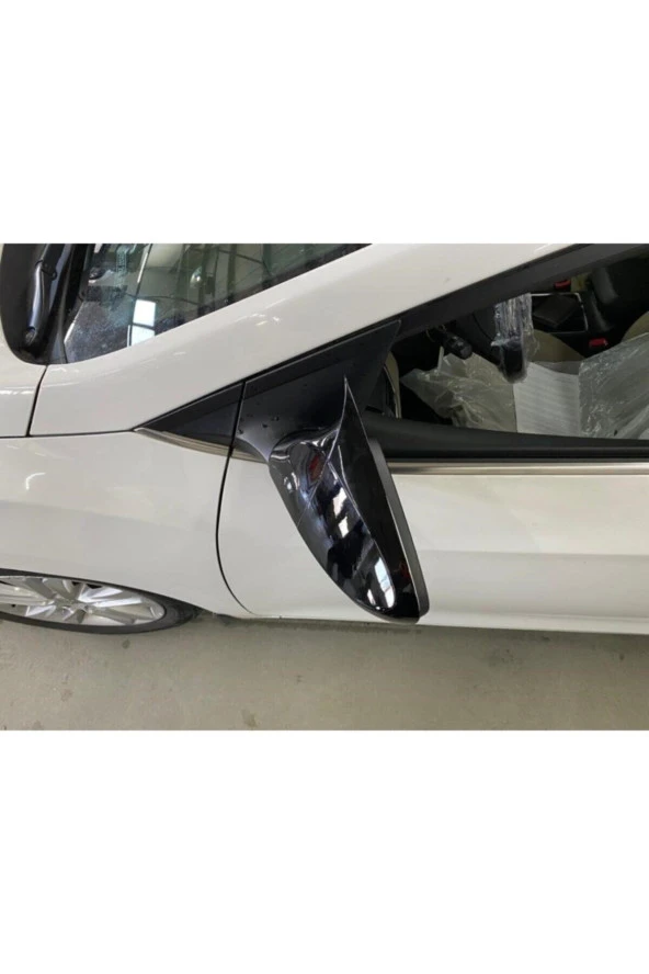 Hyundai I30 Batman Ayna Kapağı Plastik Piano Black Yarasa Ayna ürün görseli 1