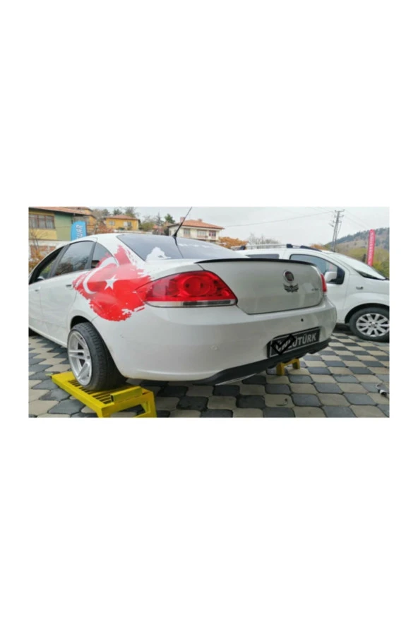 Carpi Linea Bagaj Üstü Spoiler 120 Cm Bagaj Çıtası Piano Black ürün görseli 1