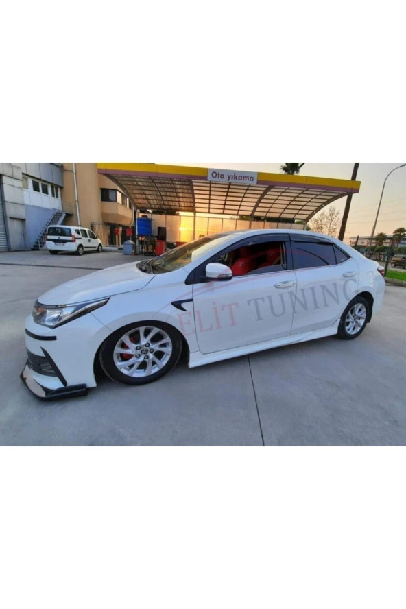 Toyota Corolla Ön Lip Yeni Kasa Piano Black Tampon Eki 3 Parca ürün görseli 1