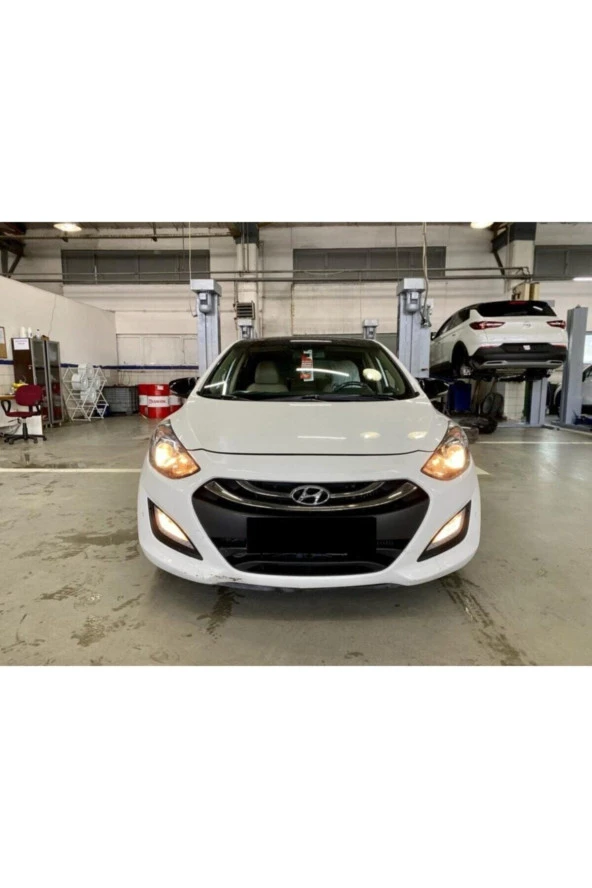 Hyundai I30 Batman Ayna Kapağı Plastik Piano Black Yarasa Ayna ürün görseli 1