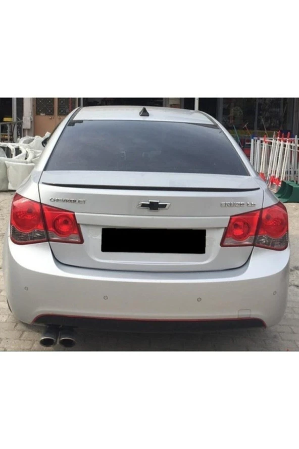 Chevrolet Cruze Uyumlu Spoiler Parlak Siyah Bagaj Üstü Çıta ürün görseli 1