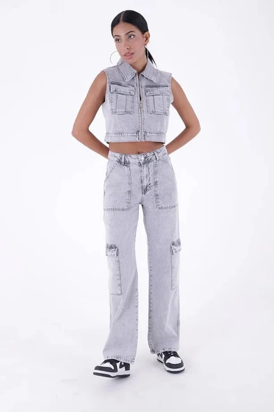 Kargo Cepli Detaylı ve Yüksek Belli Tam Boy  Relaxed Kadın Kargo Kot Pantolon Açık Gri Kar Denim ürün görseli 1