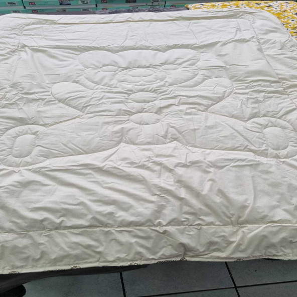 BEBEK YÜN  YORGAN ürün görseli 1
