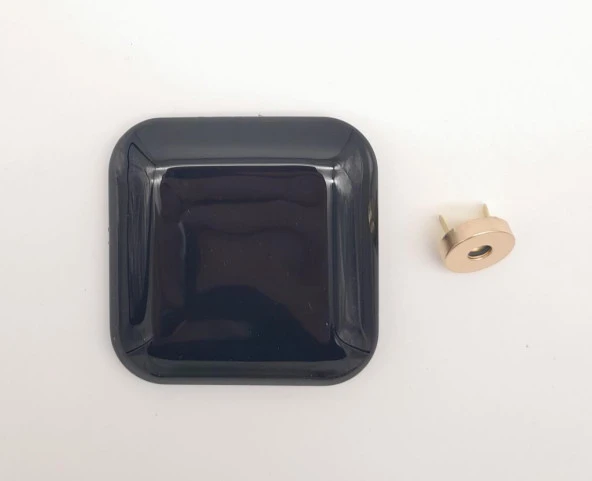 Angel Çanta Aksesuar 7 cm Kare Akrilikli Siyah Renk Light Gold Mıknatıslı Kilit ürün görseli 1