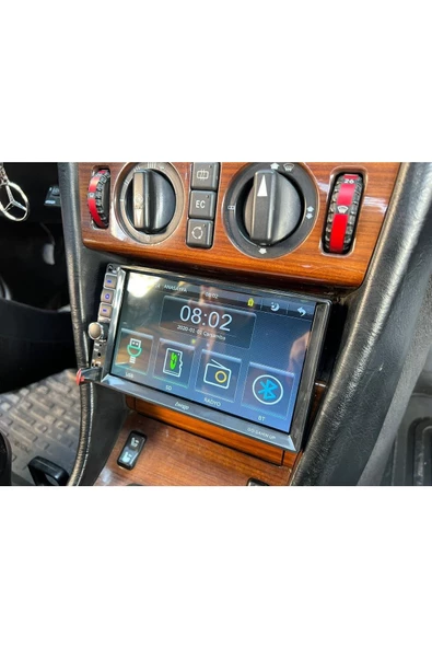 Mercedes W124 Kasa Dabıl Teyp ürün görseli 1