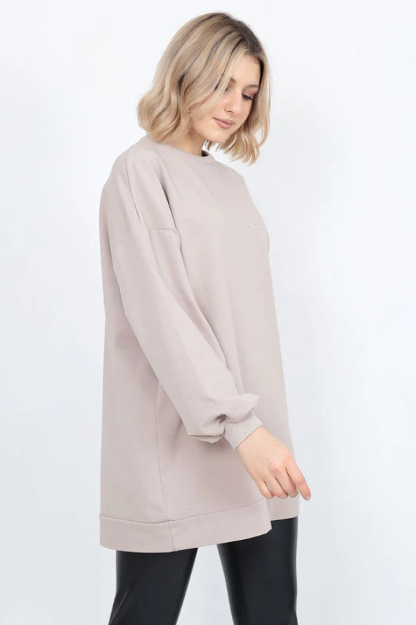 Kadın Uzun Kollu Oversize Sweatshirt Nakişli ürün görseli 1