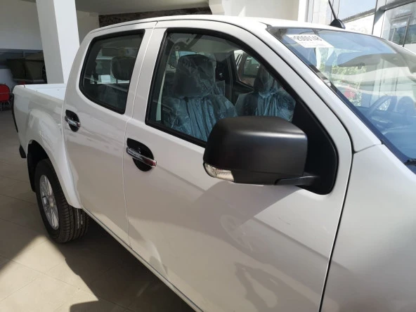 İsuzu D-Max Uyumlu 2018+ Ayna Kapağı Siyah ürün görseli 1