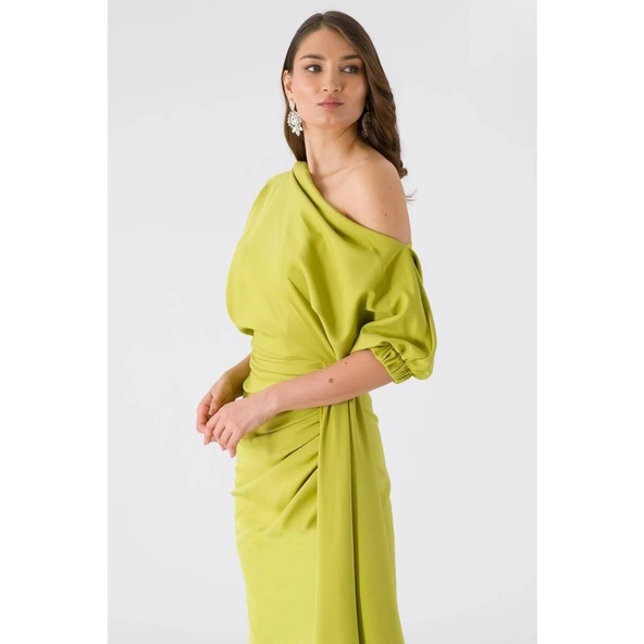 Drape Detaylı Düşük Omuz Abiye Ehel - Resim 5