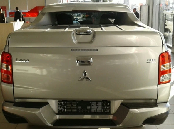 Mitsubishi L200 2015+ Fullbox - Resim 3