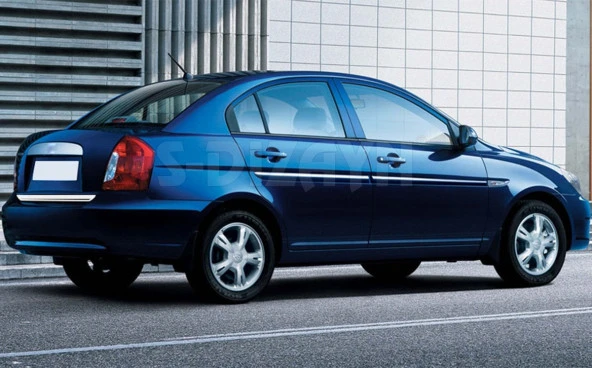 Hyundai Accent Era için Krom Bagaj Alt Çıta 2005-2011 ürün görseli 1