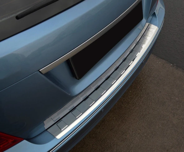 Mercedes C Serisi için W204 Sw Krom Arka Tampon Eşiği 2007-2014 ürün görseli 1