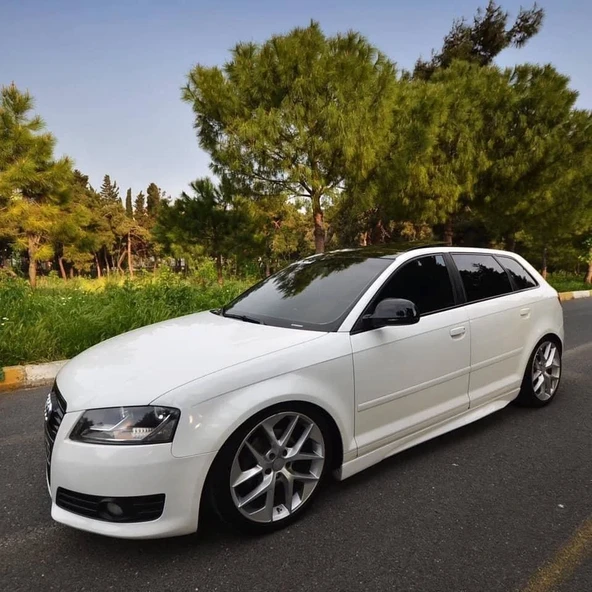 Audi A3 Uyumlu 45632 Yan Marşpiyel (Plastik) ürün görseli 1