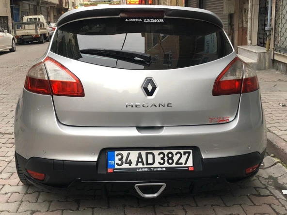 Renault Megane 3 için Rs Egzoz Görünümlü Difüzör4 Kapı (Plastik) ürün görseli 1