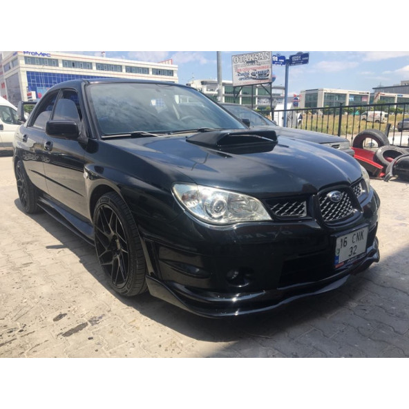 Subaru Impreza Ön Lip Makyajlı - Resim 2