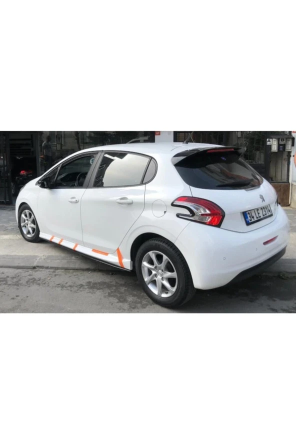 Peugeot 208 Yan Marşpiyel Takımı - Plastik ürün görseli 1