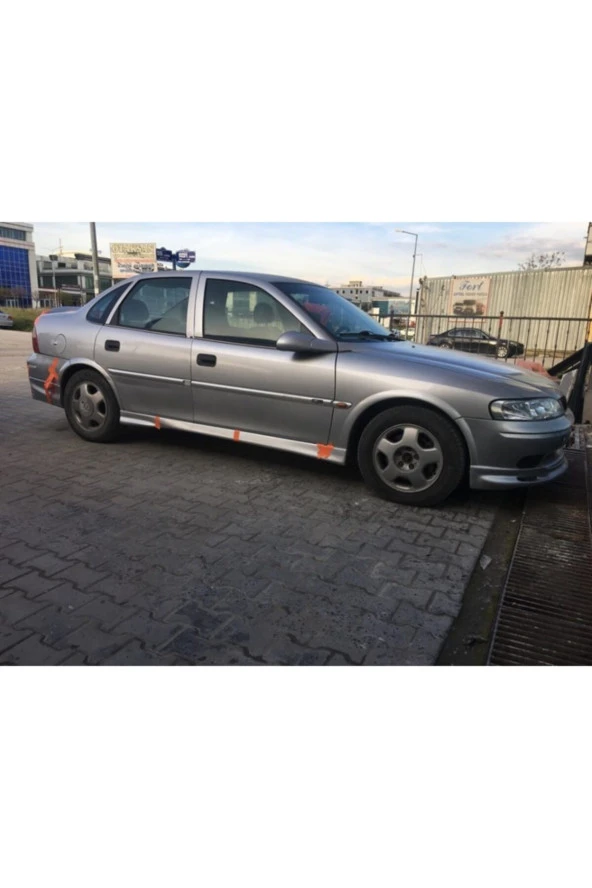 Opel Vectra B Marşpiyel Takımı - Plastik ürün görseli 1