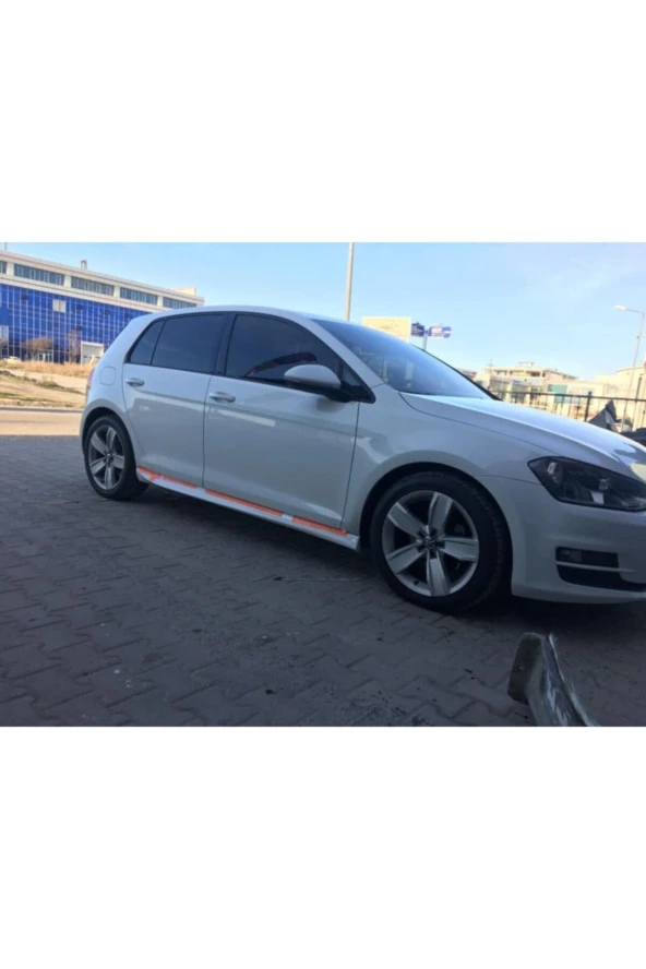 Vw Golf 7 Yan Marşpiyel Takımı - Plastik - Parlak Siyah ürün görseli 1