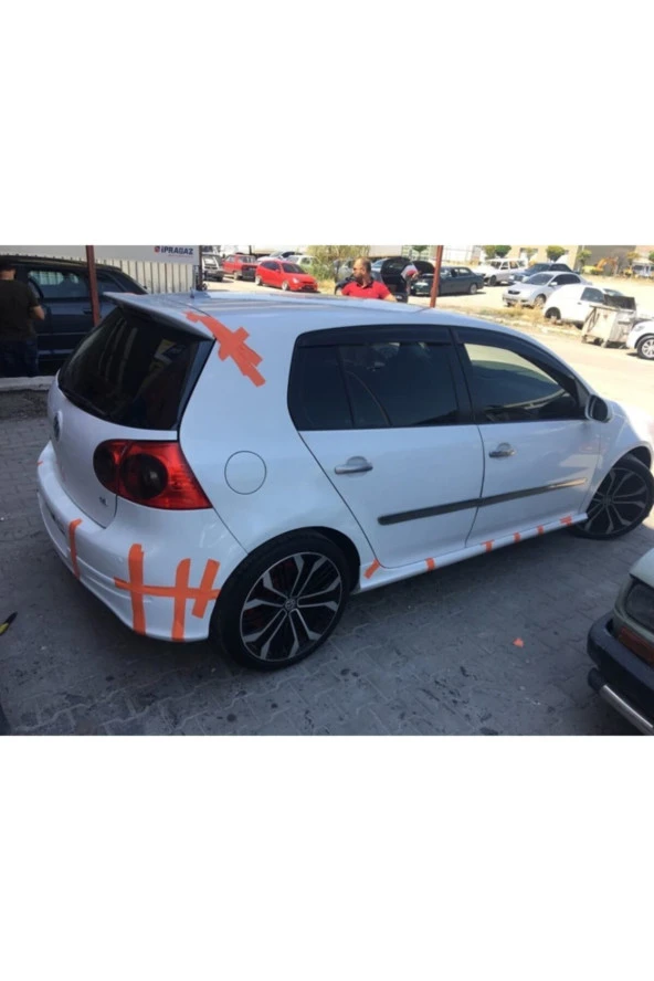 Vw Golf 5 gti Marşpiyel Takımı - Plastik - Parlak Siyah ürün görseli 1