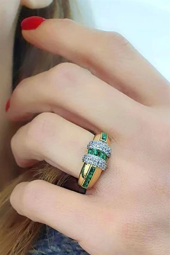 Yeşil Zirkon Taşlı 925Ayar Gümüş Üzerine Altın Kaplama Luxury Tasarım Yüzük ürün görseli 1