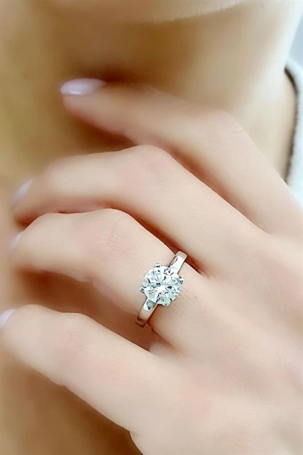 Sky Diamond Taşlı 925Ayar Gümüş Üzerine Beyaz Altın Kaplama Tek Taş Yüzük ürün görseli 1