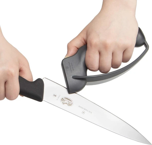 Victorinox Mutfak Bıçağı Bileme Aleti 7.8715 El Korumalı ürün görseli 1