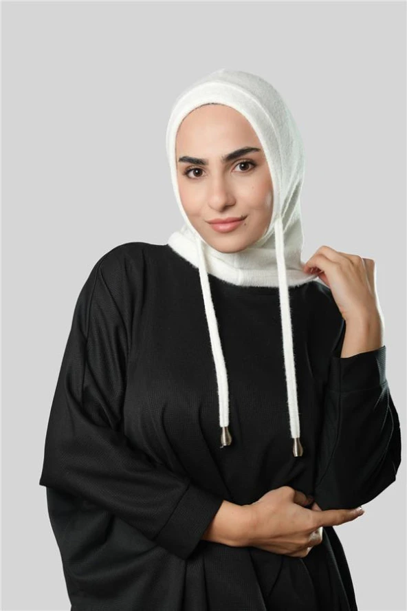 Krem Bağcıklı Peluş Balaklava Boyunluklu Bere Jakar Düz 2327_40 ürün görseli 1