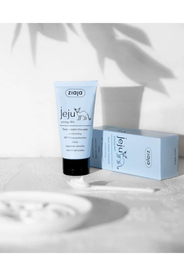 Ziaja Jeju Genç Cilt Nemlendirici Beyaz Yüz Köpüğü Spf 10 50ml ürün görseli 1