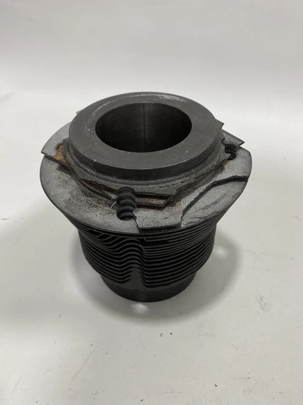 Volkswagen Piston Silindiri 15 070 302 (2.El) - Resim 5