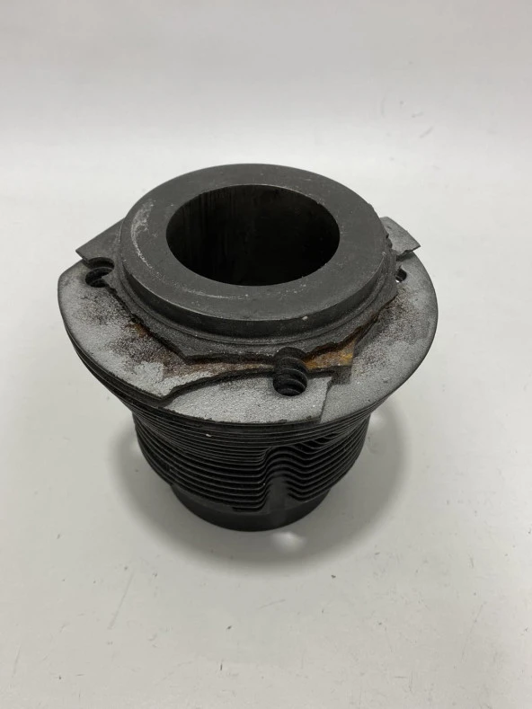 Volkswagen Piston Silindiri 15 070 302 (2.El) - Resim 4