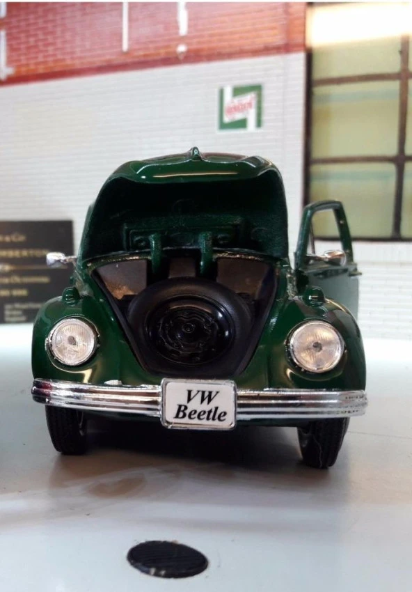Maisto Volkswagen Beetle 1/24 Yeşil Model Araba ürün görseli 1