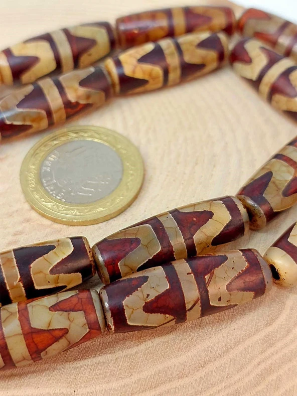 Çift Kaplan Dişi Tibet Akik Taşı Silindir Kesim 10x30mm/adet (45808-1) ürün görseli 1