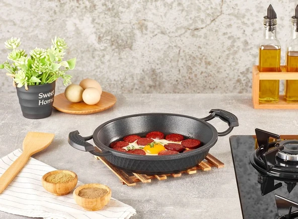 Kahramanlar Motto Döküm Sahan-18 cm ürün görseli 1