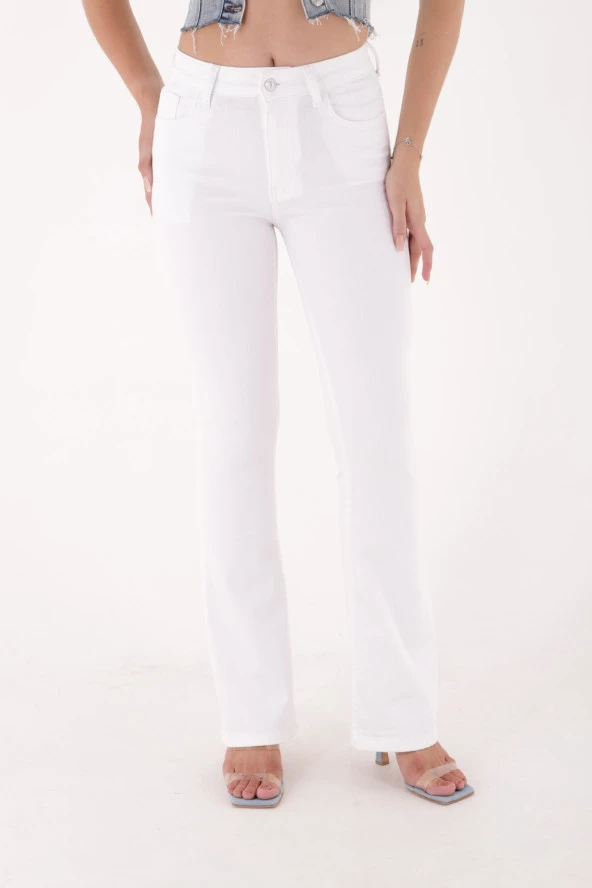 Dar Kalıplı Yüksek Belli ve İspanyol Paçalı Cepli Skinny Kadın Kot Pantolon Beyaz Denim  ürün görseli 1